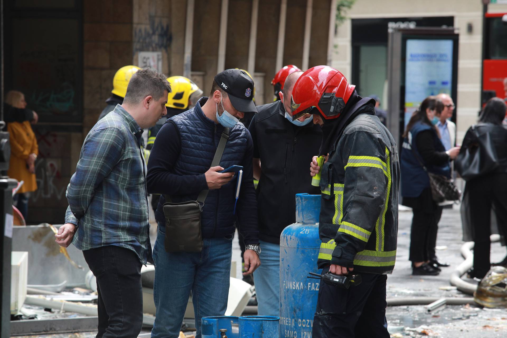 Šest osoba ozlijeđeno u eksploziji plinske boce u restoranu brze hrane u centru Beograda