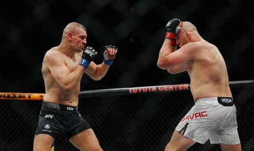 Evo koliko je Ante Delija zaradio od poraza u tre&cacute;em UFC me&ccaron;u