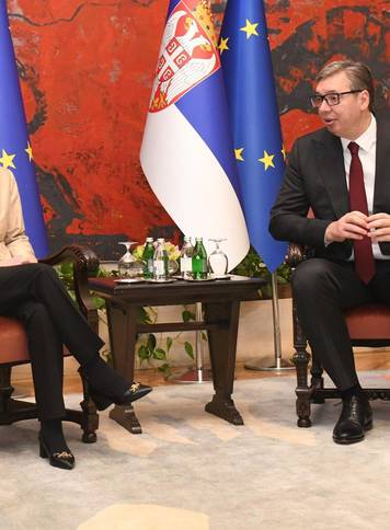 Aleksandar Vučić ugostio je predsjednicu Europske komisije Ursulu von der Leyen, koja boravi u službenom posjetu Srbiji