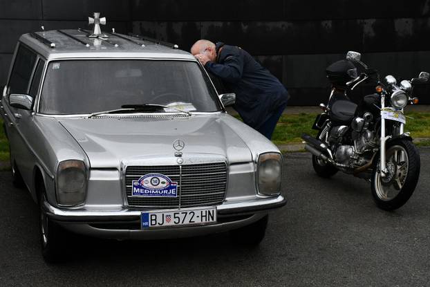 Međunarodni oldtimer susret u Slavonskom Brodu