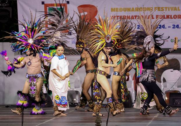 Podstrana: Međunarodni festival folklora