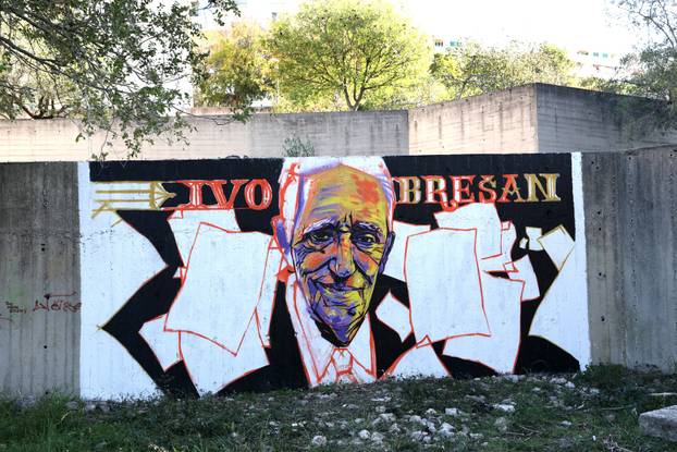 Šibenik: Mural Ive Brešana na Šubićevcu