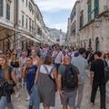 Stiglo ljeto, turista malo! Kažu nam ugostitelji da im je promet pao 10%: Samo šetaju, ne troše