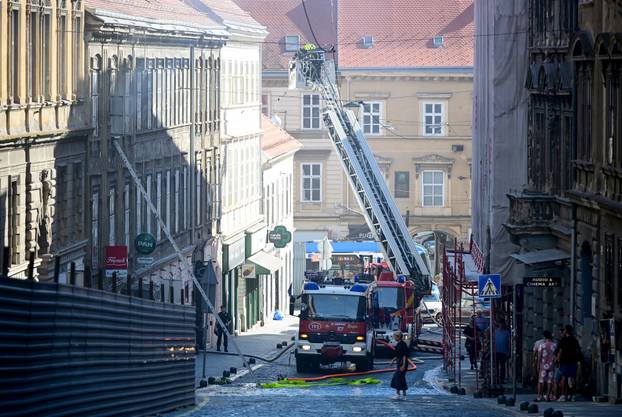 Zagreb: Požar u Mesničkoj ulici