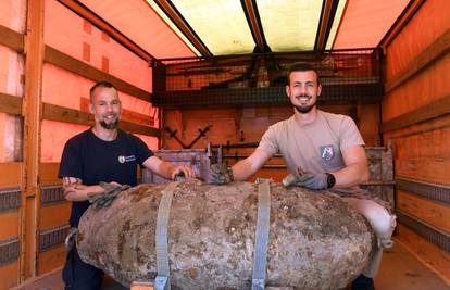 Šetao uz Rajnu i našao bombu, zbog nje evakuiraju 150 ljudi