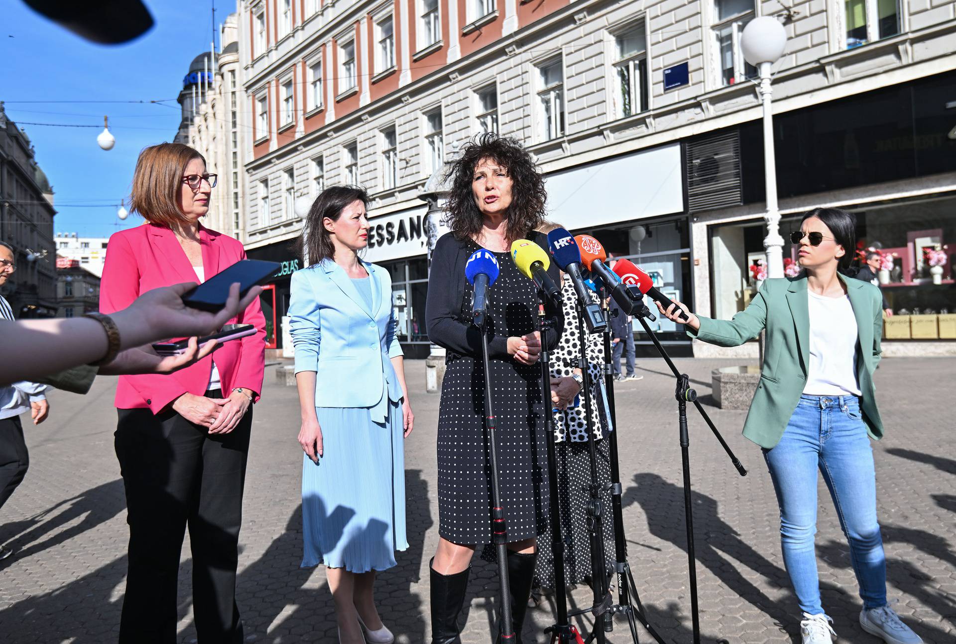 Zagreb: Konferencija za medije SDP-a na temu ubojstava žena 