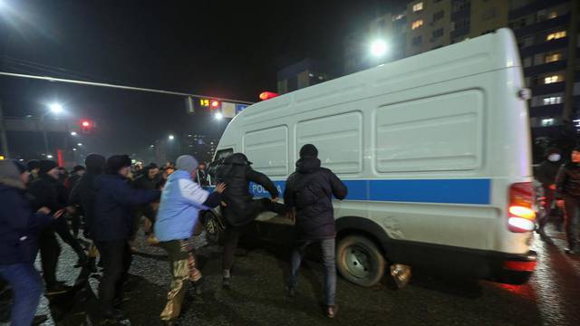 Protests erupt after fuel price rise in Almaty