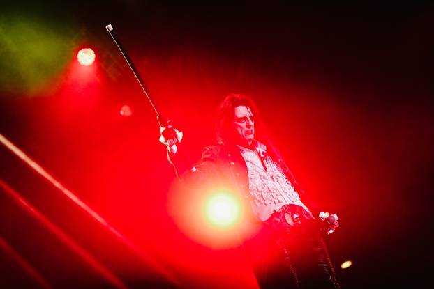 Zagreb: Koncert benda Hollywood Vampires u Areni