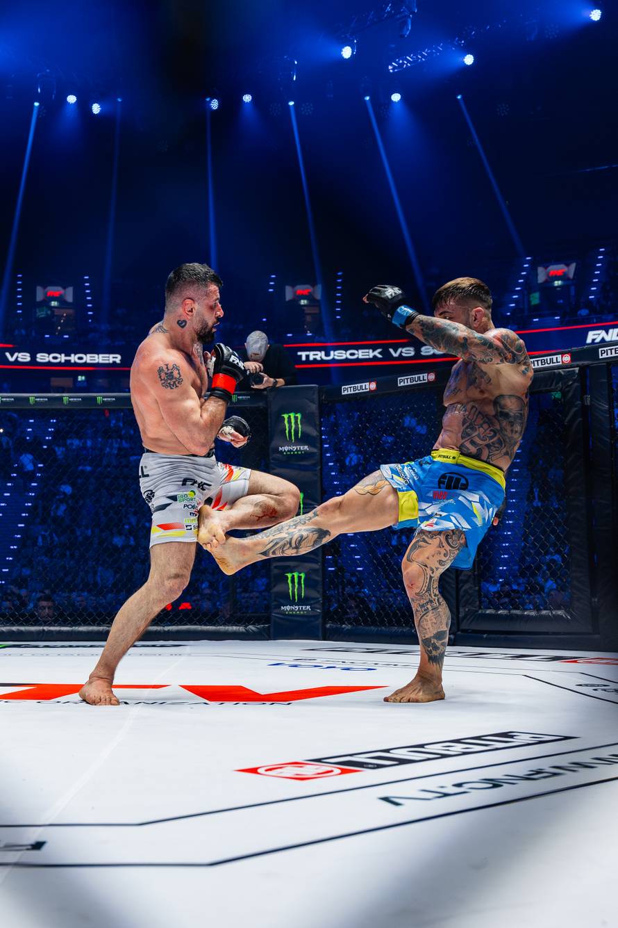 FNC potvrdio drugu borbu za pojas u Ljubljani: Prvak Ivan Sičaja protiv opasnog Nijemca