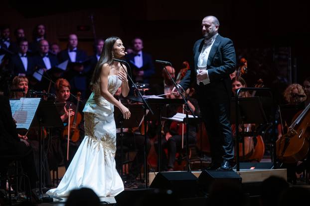 Zagreb: Tamara Rađenović održala koncert u Lisinskom