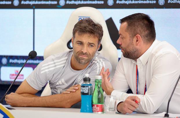 Konferencija za medije HNK Hajduk, trener Gonzalo Garcia i Anthony Kalik