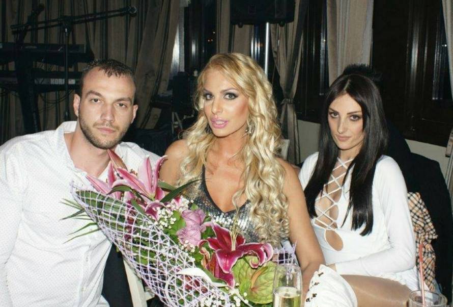 Avin novi život: 'U Beogradu me proganjaju seksi fudbaleri'