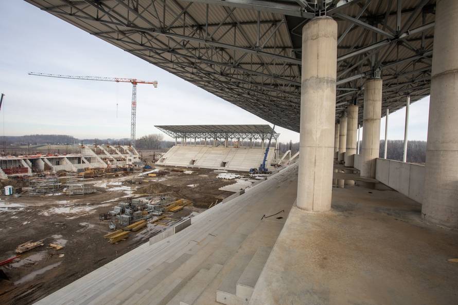 Radovi na novom stadionu osječkog prvoligaša na Pampasu u punom su jeku