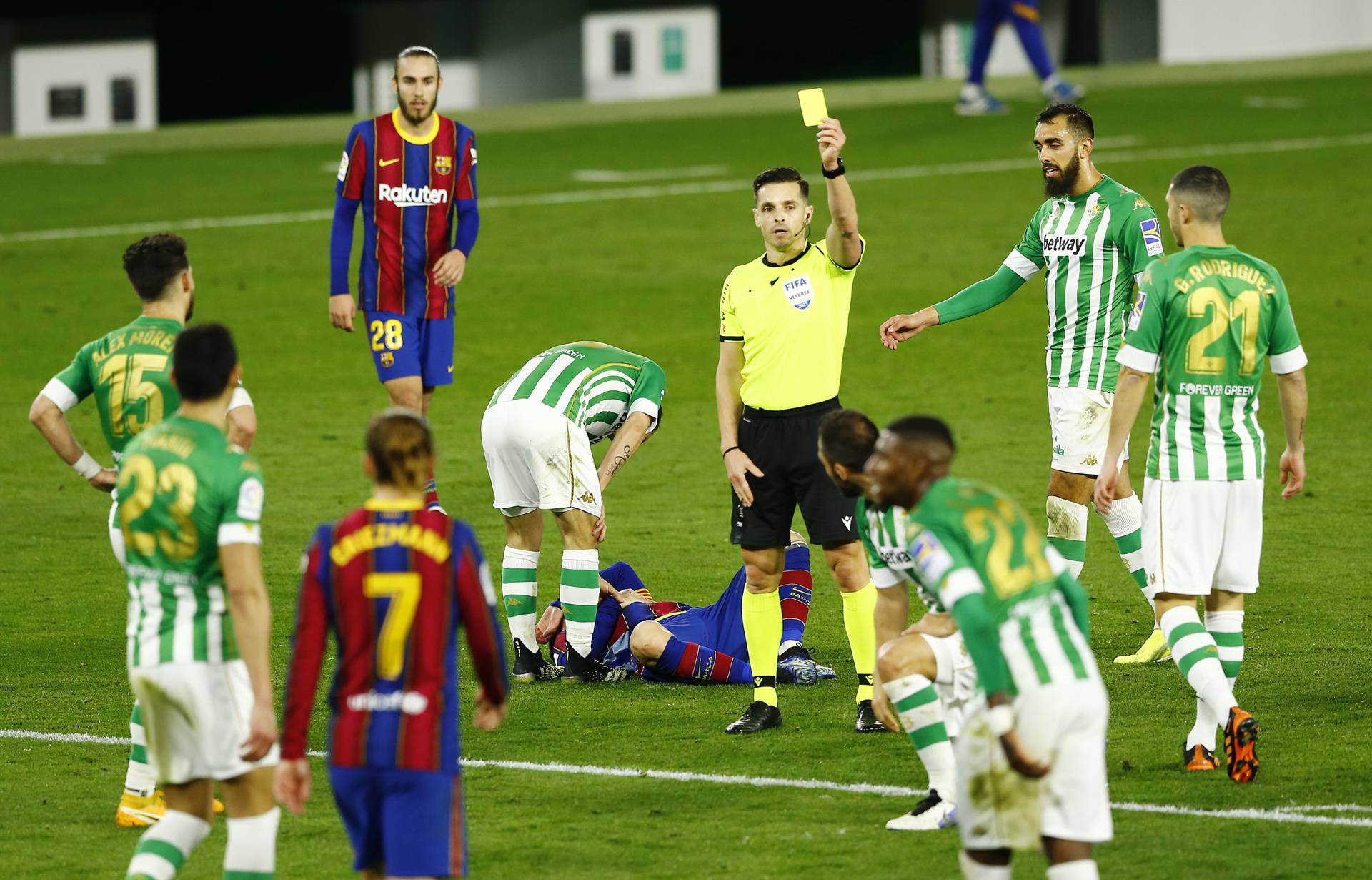 La Liga Santander - Real Betis v FC Barcelona