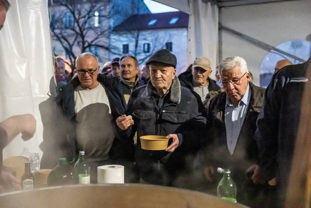 Sinj: Održana tradicionalna Tripicijada 2026.