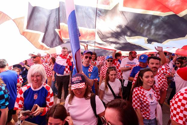 SP 2026 Toronto: Veliki hrvatski korteo prema Toronto stadionu sa 100-metarskom zastavom
