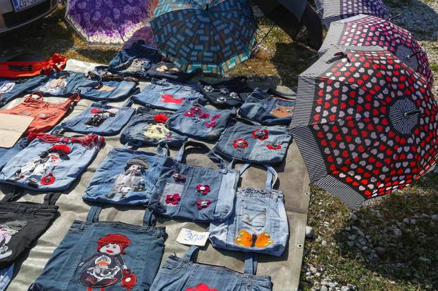 Nakon 6 mjeseci ponovno otvoren popularni zagrebacki buvljak Hrelić