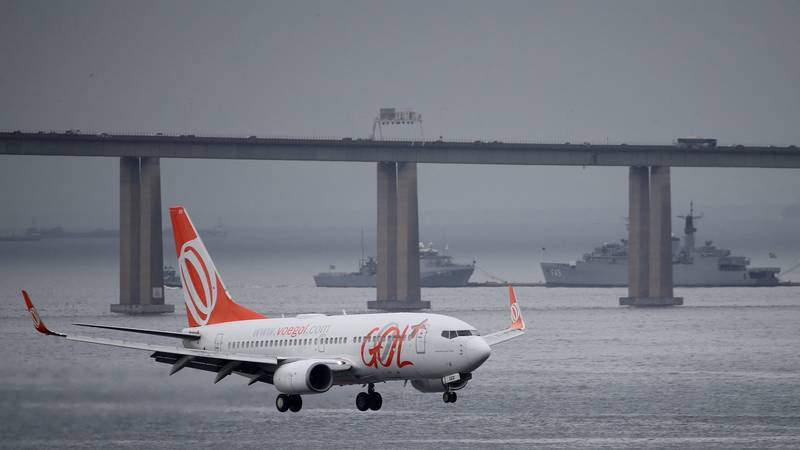 Smrad spustio Boeing na bazu usred Atlantika. Ljudima pozlilo