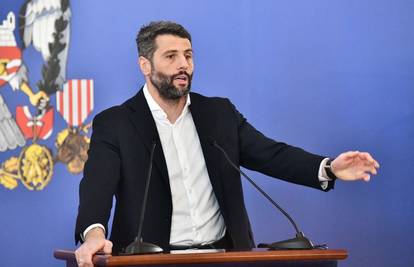 Beogradski gradonačelnik htio podići spomenik četniku, ali je dobio šamar i od svoje stranke