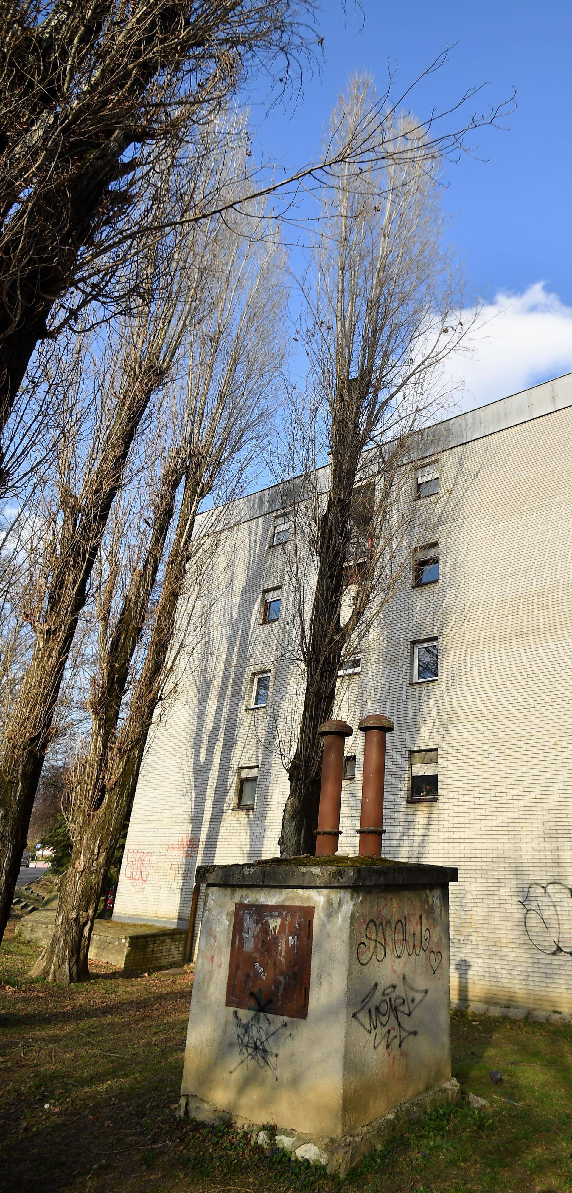 Zagreb: Atomsko sklonište u stambenoj zgradi u naselju Vrbani