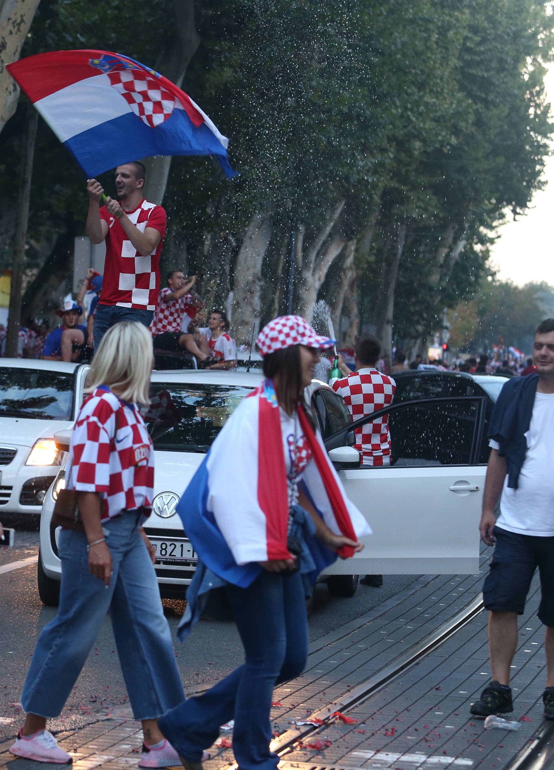 Ponos i suze diljem Hrvatske: 'Ma vi ste za nas ipak prvaci!'