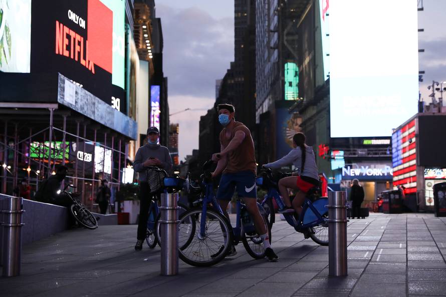 Amerikanci premašili 100.000 umrlih: Više nego i u ratovima