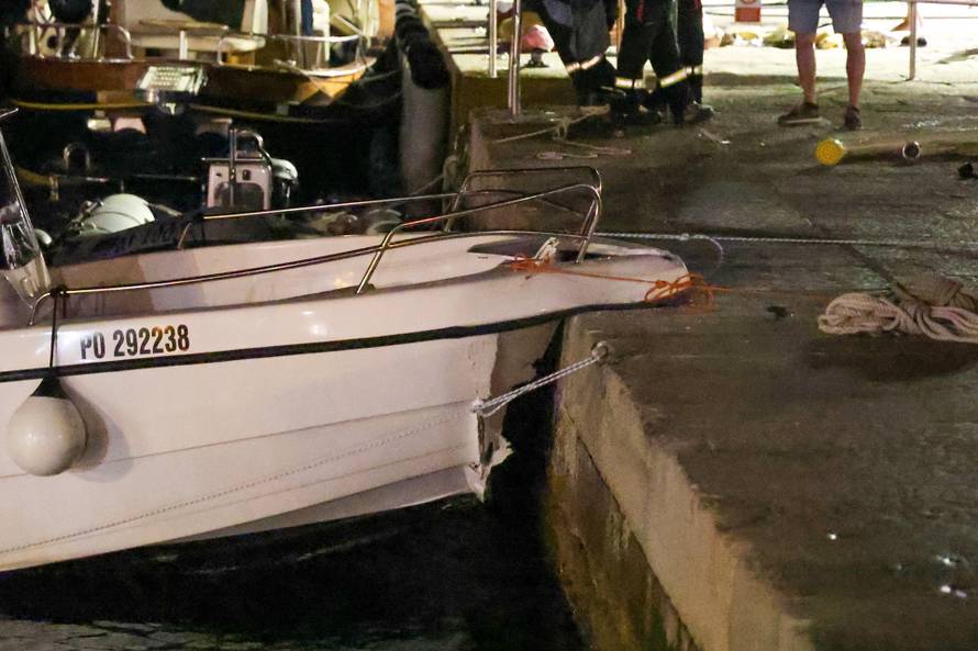 Rovinj: Gliser se zabio u rivu