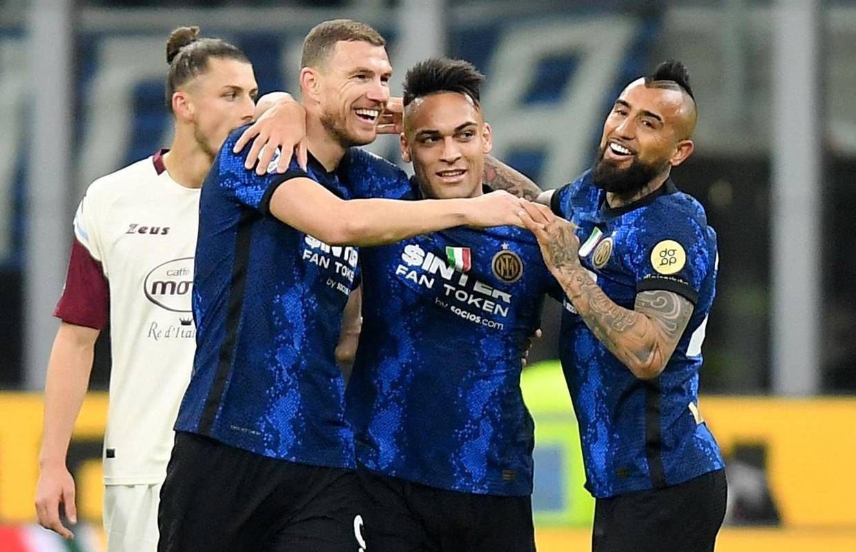 Martinez tri, Džeko dva: Inter se 'petardom' vratio na vrh