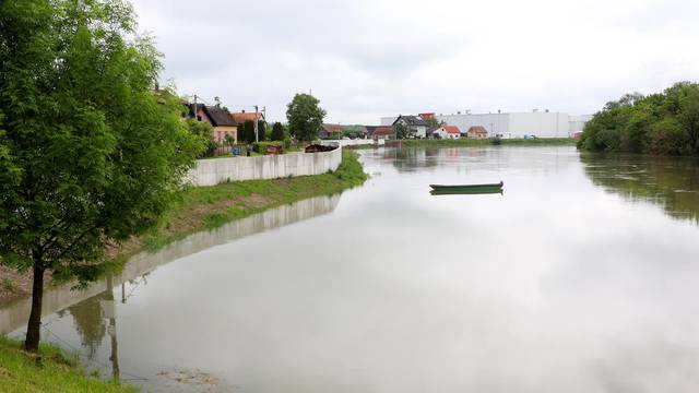 Karlovac: Vodostaj Kupe u blagom porastu