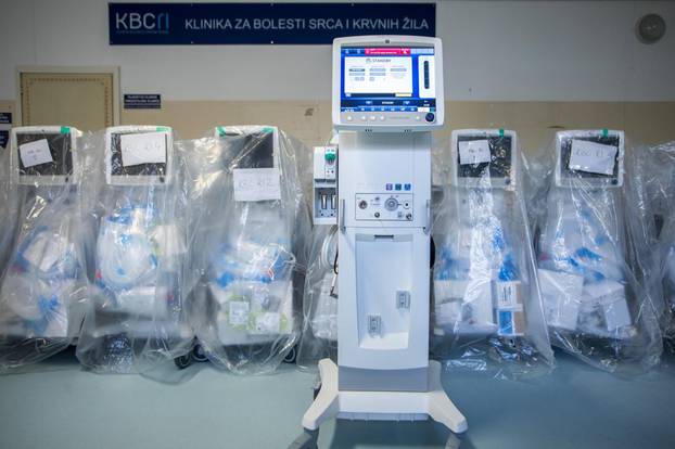 U KBC Rijeka otvoren još jedan COVID odjel i respiratorni centar