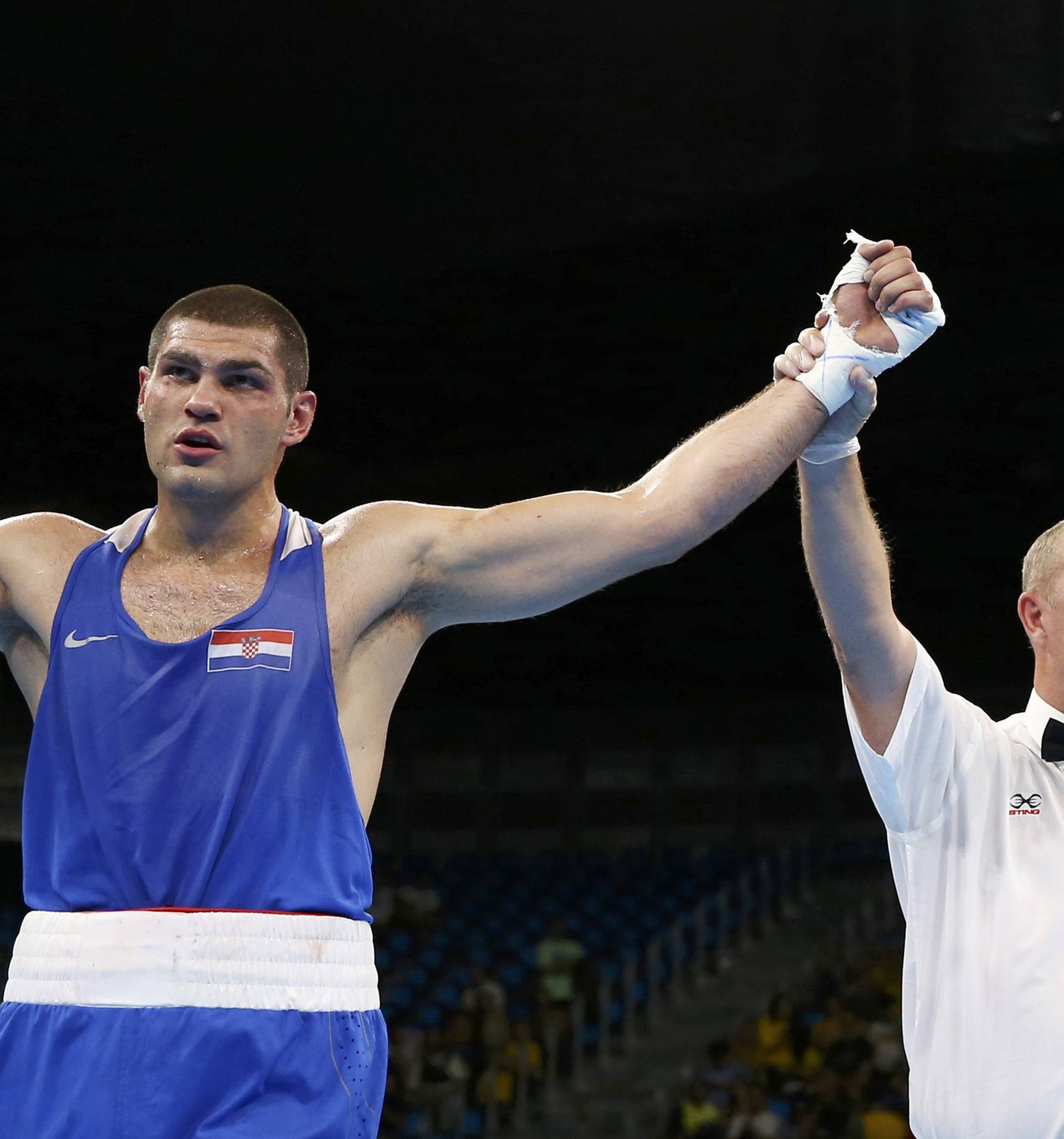 Boxing - Men's Super Heavy (+91kg) Round of 16 Bout 162
