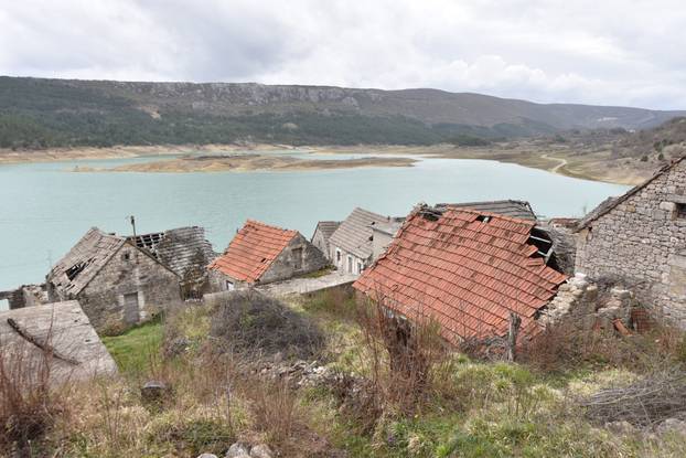 FOTO Pogledajte kako izgleda rodna kuća ikone Mate Parlova