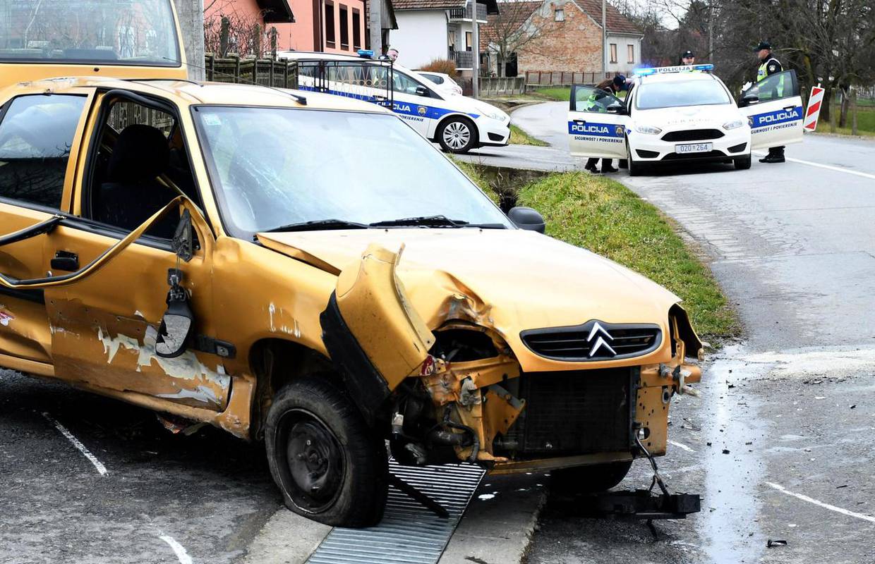 Jedan mrtav u strašnoj nesreći u mjestu Paljevine blizu Bjelovara