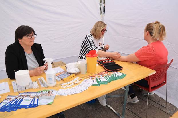 Zagreb: Obilježavanje Svjetskog dana zdravlja na Trgu bana Josipa Jelačića