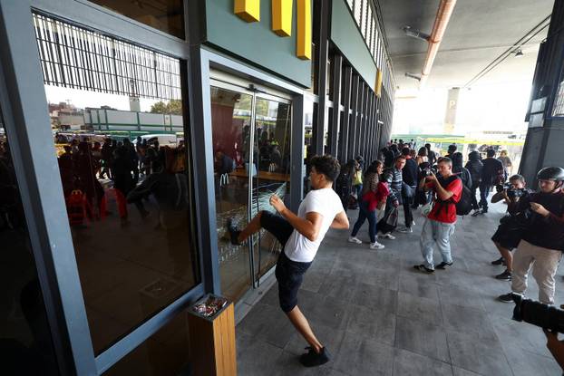 Spanish unions call a general strike in solidarity with Palestinians in Gaza, in Barcelona