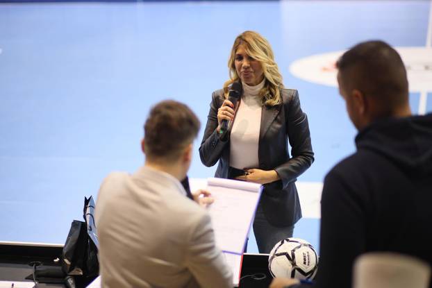 Ljubuški: Zoran Mamić zaigrao na humanitarnom malonogometnom turniru 4 kafića