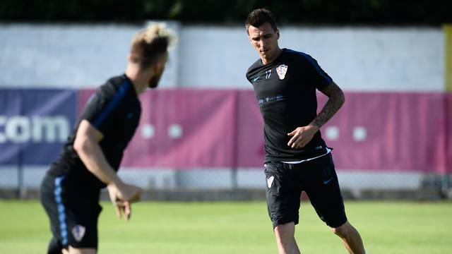 Šok za Vatrene! Mandžo zbog ozljede neće igrati s Brazilom?