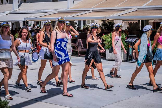 Split: Grad je pun turista uoči početka  Ultra Europe 2023 Festivala