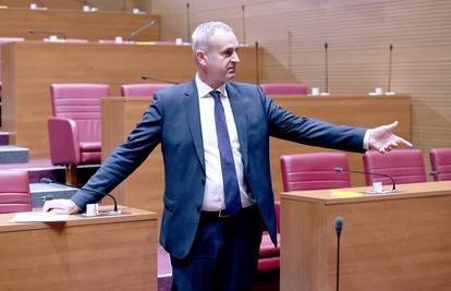 Katičić (HDZ) tvrdi: Tržnice Dolac imaju probleme otkad je Možemo! preuzeo vlast