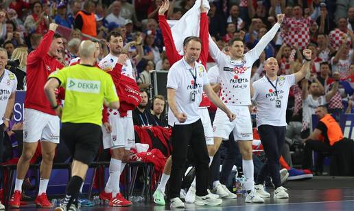 Slovenci, hvala što ste nabrijali Hrvate! Kad Arena gori, a Dule igra  i s klupe, i čuda su moguća