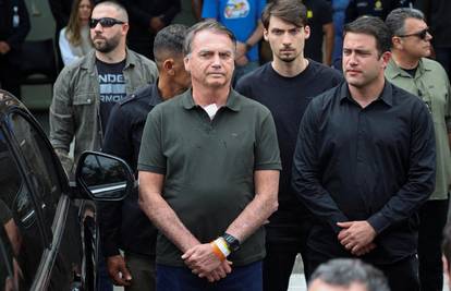 Bolsonaro otpušten iz bolnice. Bivši predsjednik ima rak kože