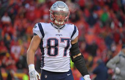 Čudesan povratak: Gronkowski bio i kečer, sad igra uz Bradyja