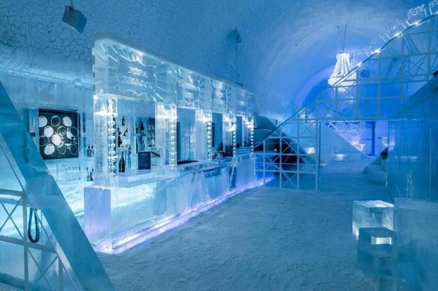 FOTO Hotel koji se svake godine otopi: IceHotel izgleda kao umjetnička galerija od leda