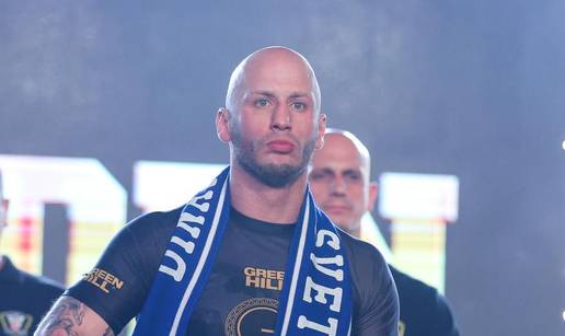 Martinjak se pokajao: Trebam biti primjer samokontrole kao profesionalni borac. &Zcaron;ao mi je