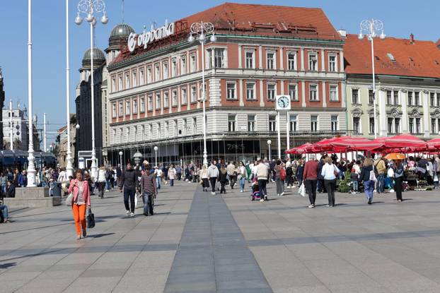 Sunčano subotnje prijepodne u Zagrebu