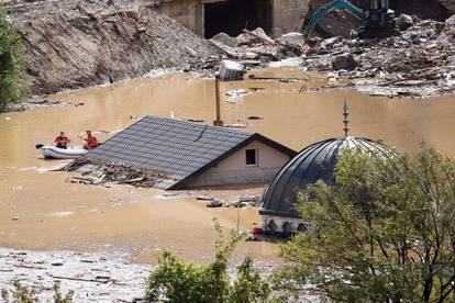 FOTO Jablanica: 100 slika tuge