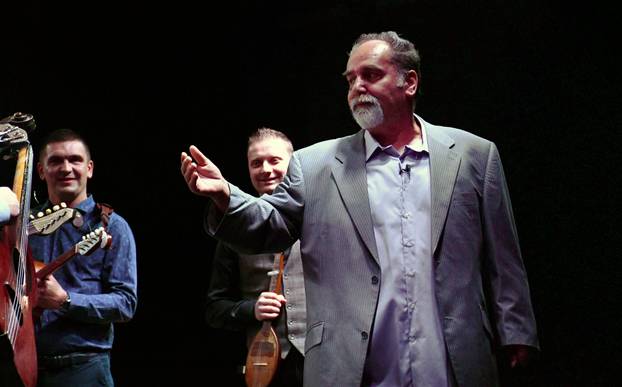 Junaci legendarne Večernje škole svoju turneju započeli u Slavonskom Brodu