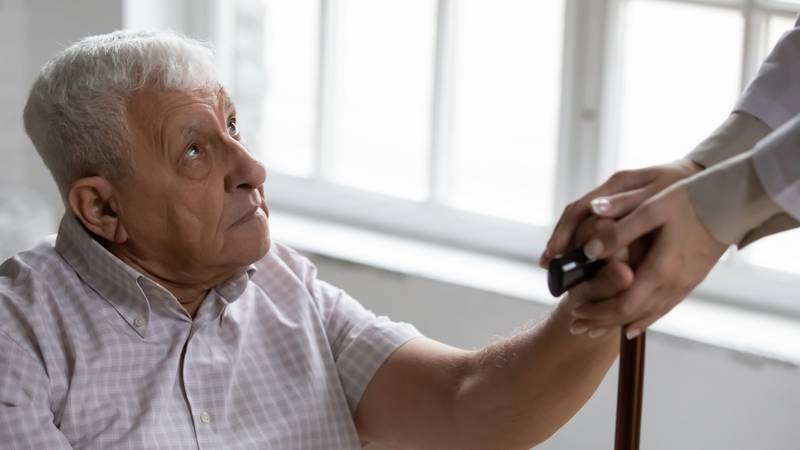 Na ove znakove Parkinsonove bolesti morate hitno pripaziti