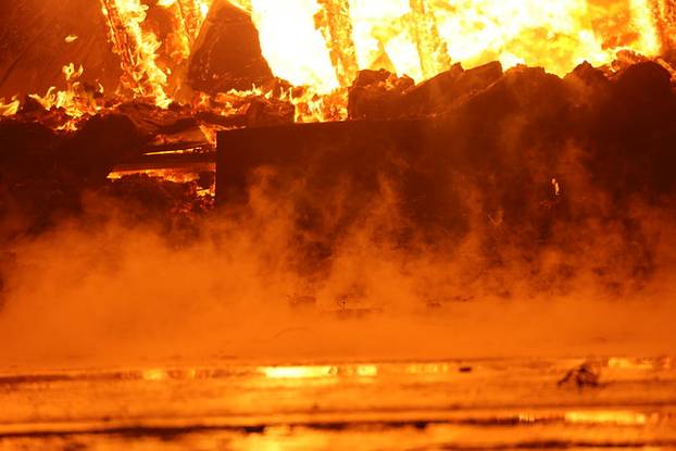 100 FOTOGRAFIJA UŽASA Ovo su vatrogasci snimili u paklu LA-a!