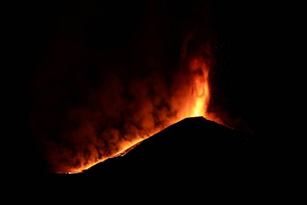 Eruption of the South East volcano of Etna